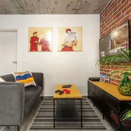 Orion Apartment